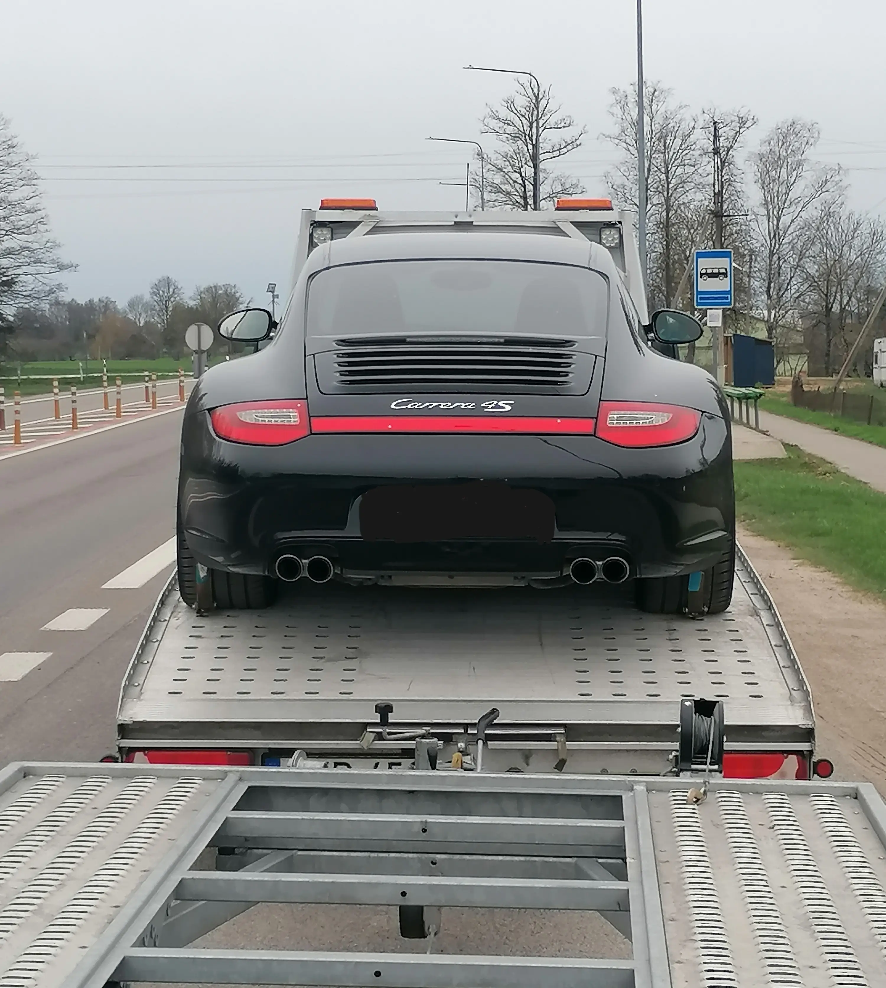 Car towing in Budapest at a favorable price, day and night